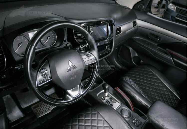 Mitsubishi Outlander III Рестайлинг 2