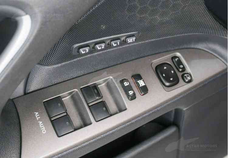 Lexus IS II Рестайлинг