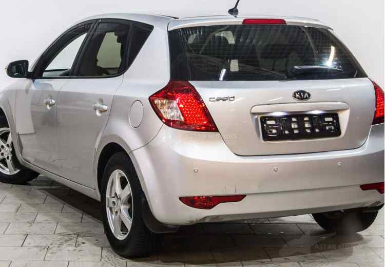 Kia Ceed II