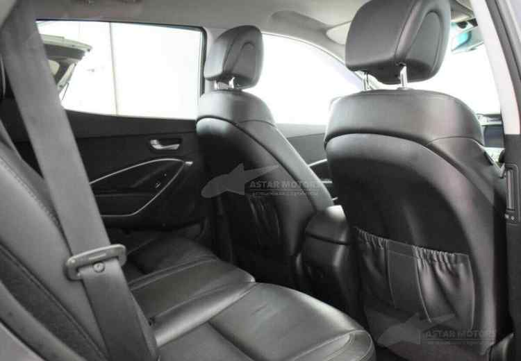 Hyundai Santa Fe III