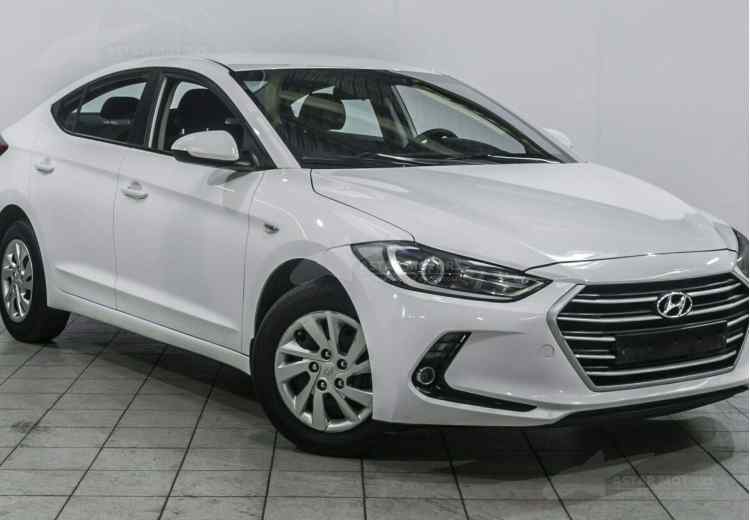 Hyundai Elantra VI (AD)