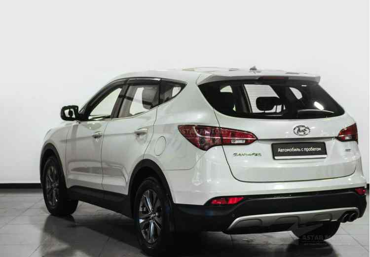 Hyundai Santa Fe III