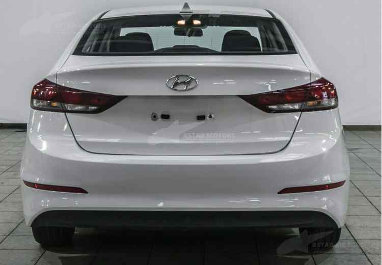 Hyundai Elantra VI (AD)