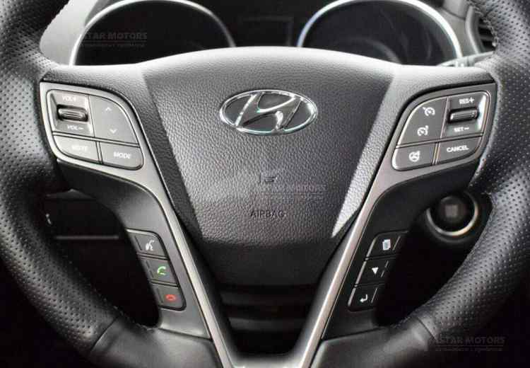 Hyundai Santa Fe III