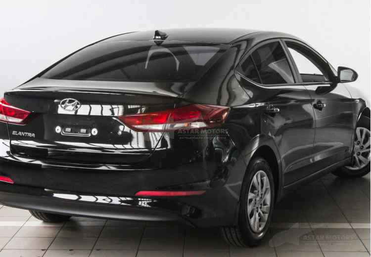 Hyundai Elantra VI (AD)