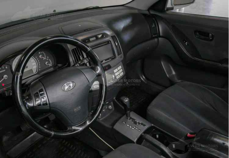 Hyundai Elantra IV (HD)