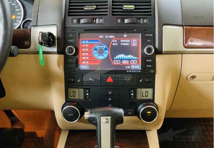 Volkswagen Touareg II