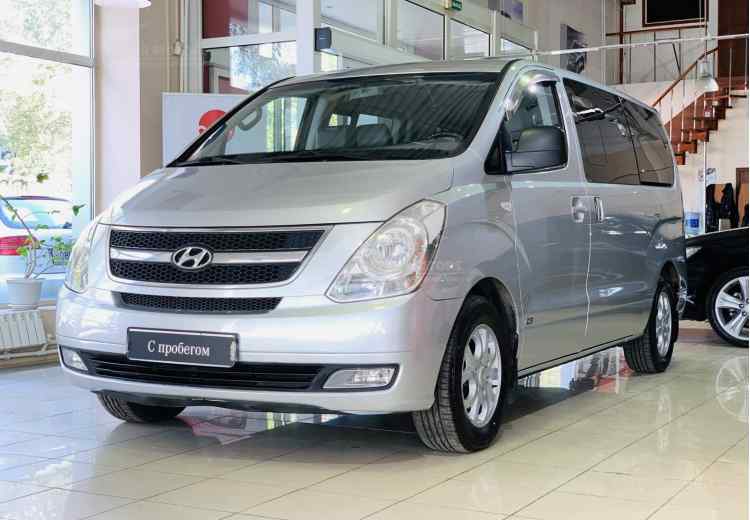 Hyundai Grand Starex