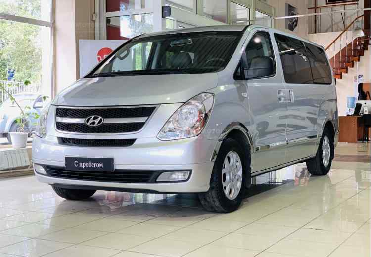 Hyundai Grand Starex