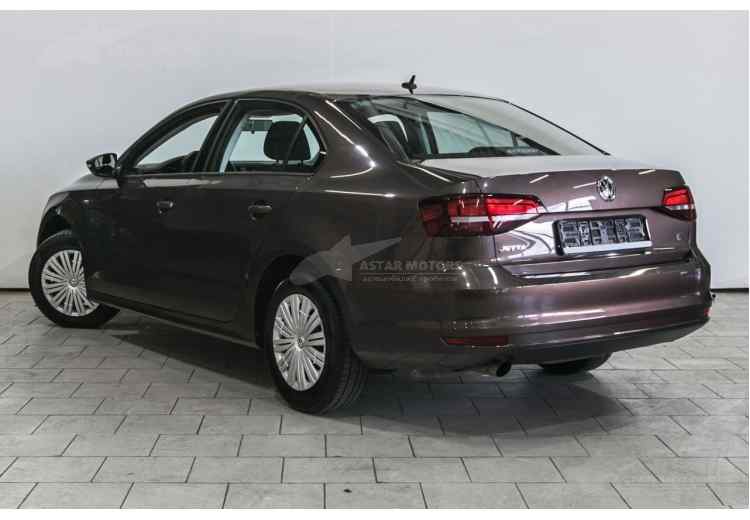 Volkswagen Jetta VI Рестайлинг