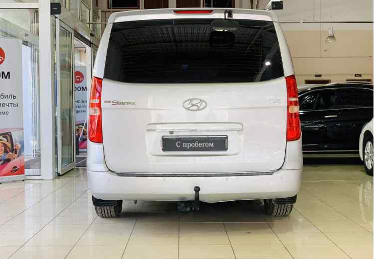 Hyundai Grand Starex