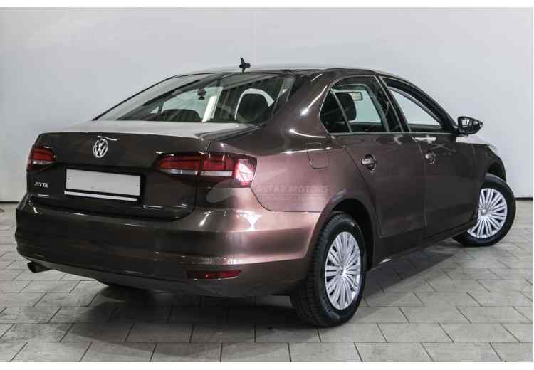Volkswagen Jetta VI Рестайлинг
