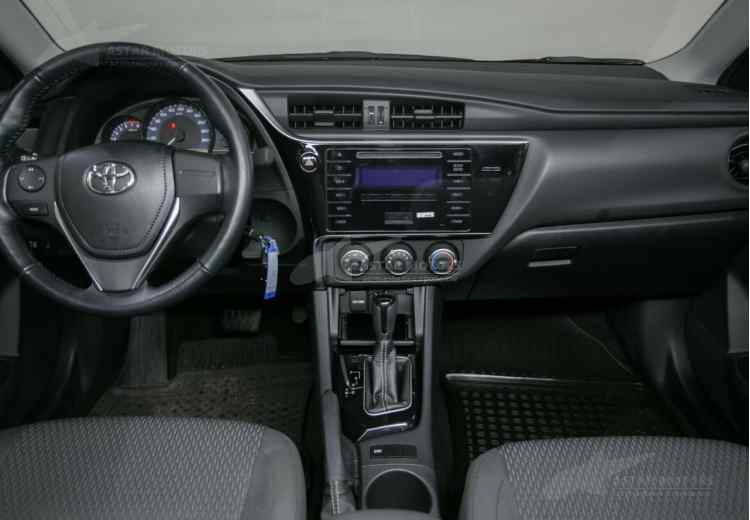 Toyota Corolla XII (E210)