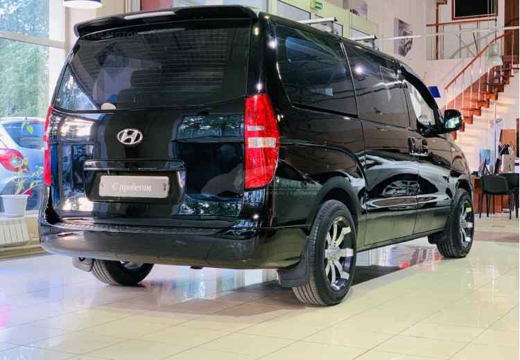 Hyundai Grand Starex