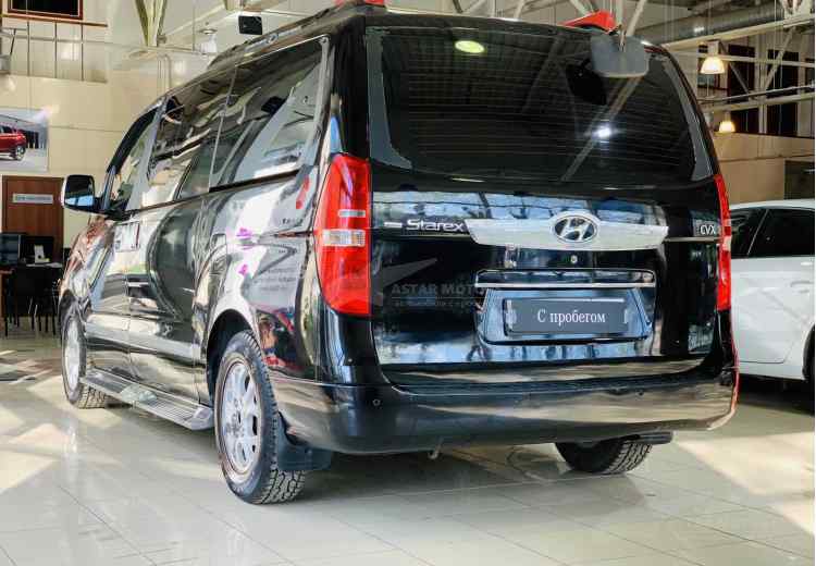 Hyundai Grand Starex