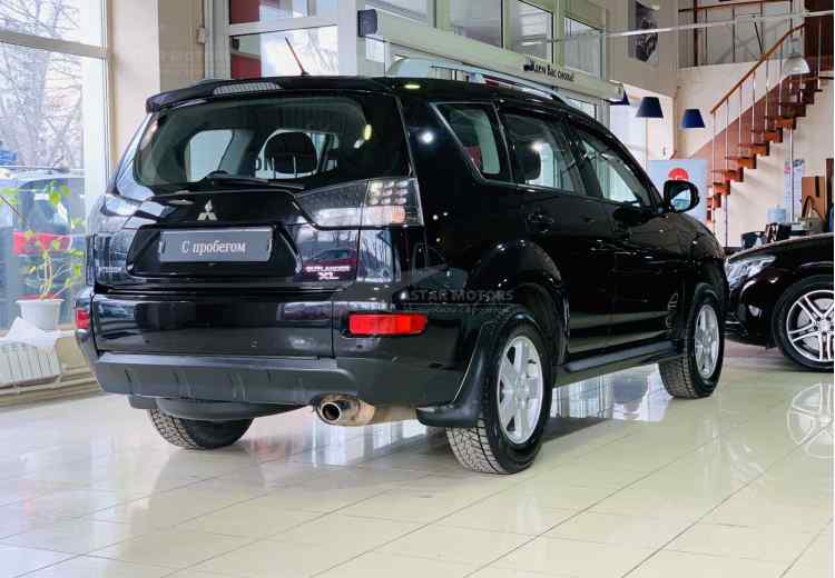 Mitsubishi Outlander II Рестайлинг