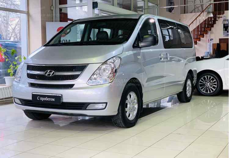 Hyundai Grand Starex