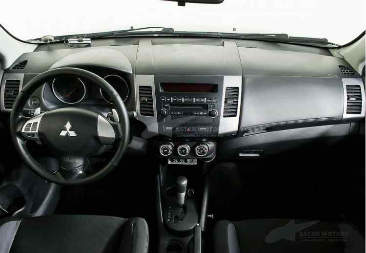 Mitsubishi Outlander II Рестайлинг