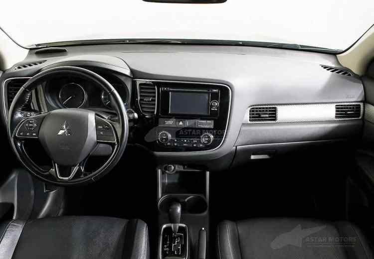 Mitsubishi Outlander III Рестайлинг 2