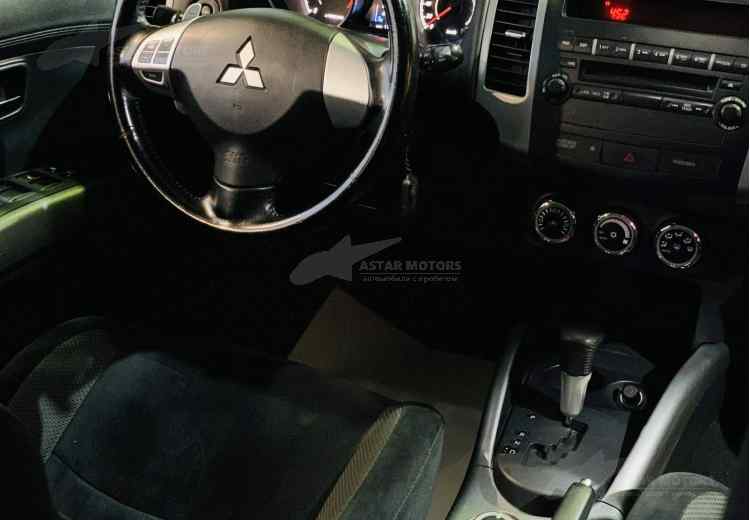 Mitsubishi Outlander II Рестайлинг