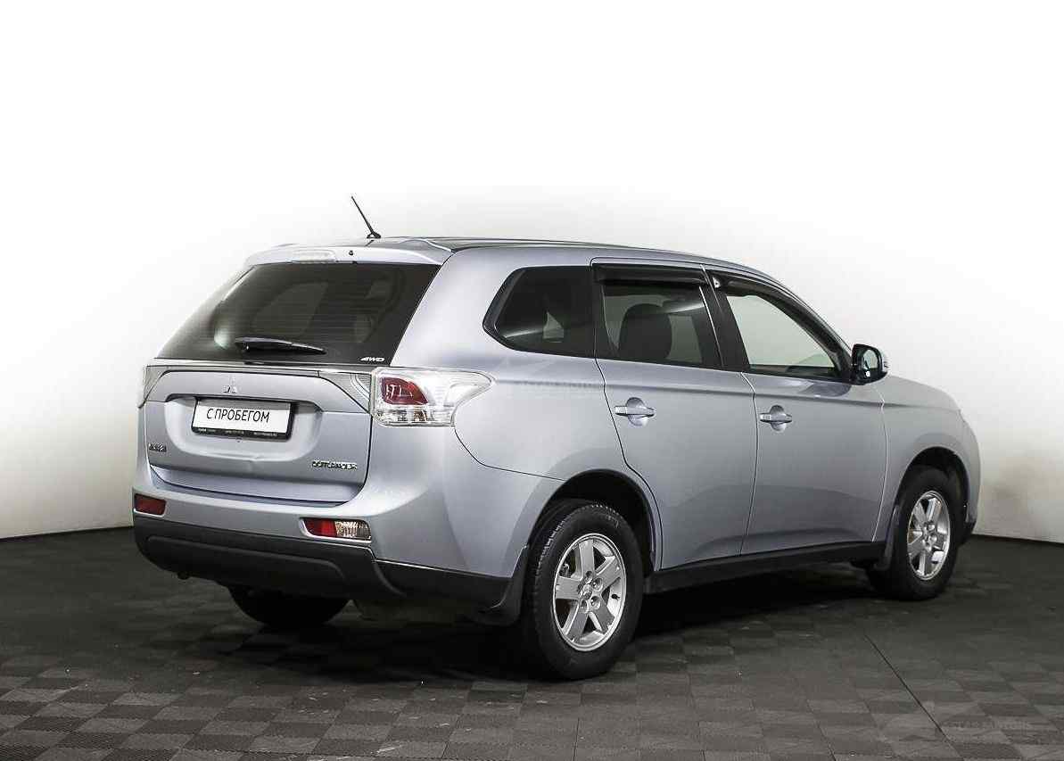 Митсубиси Аутлендер 2013. Mitsubishi Outlander 2013. Mitsubishi Outlander 2013 года. Митсубиси Аутлендер 2013г.