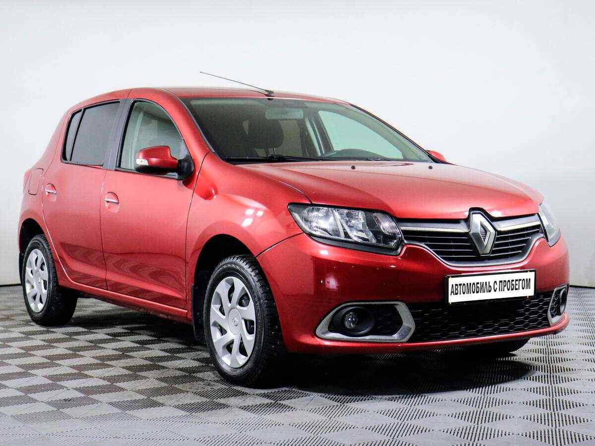 Рено сандеро 2014 1.6. Renault Sandero 2015. Renault Sandero 2014. Рено Сандеро 2015. Рено Сандеро 2015 года.