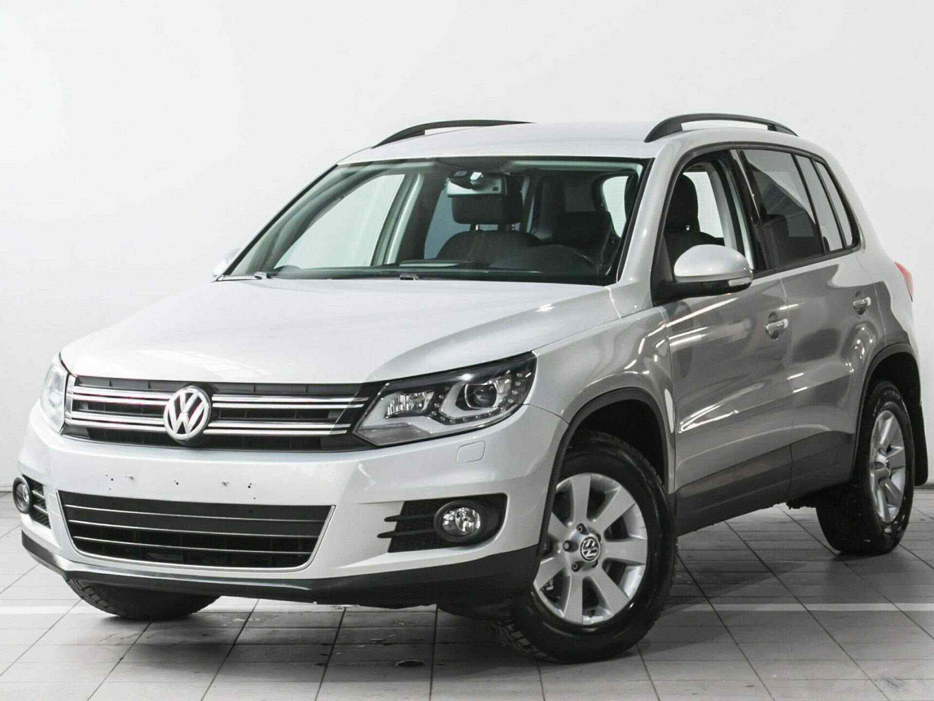 Купить тигуан с пробегом в татарстане фольксваген. Tiguan 2013. Tiguan 2013 2.0 TSI. Фольксваген Тигуан 2013. Тигуан 2.0 TSI 170 Л.С.