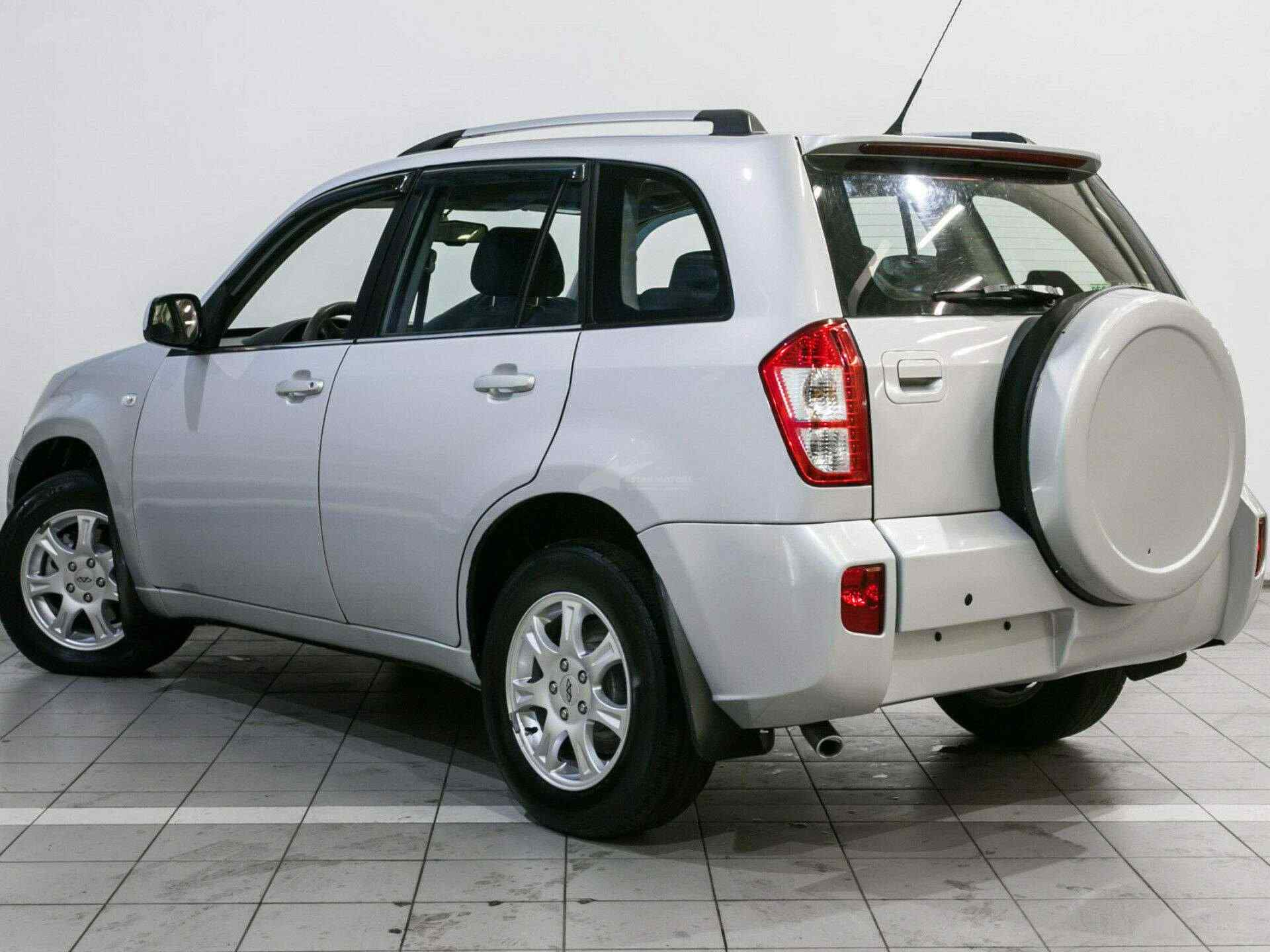 Chery tingo. Вортекс Тинго 2012. Vortex Tingo 1. Вортекс Тинго 2012 1.8. Vortex Tingo 1.8.